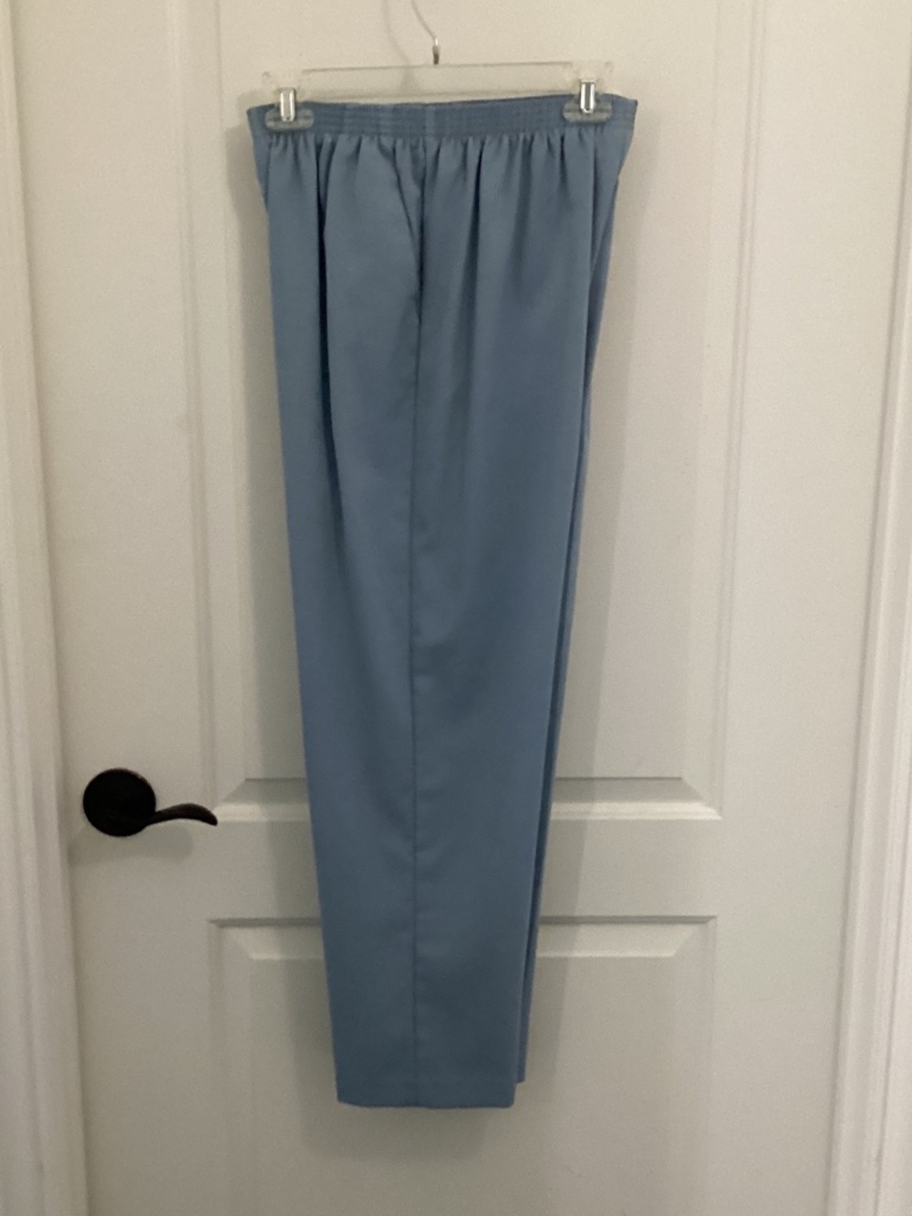 Alfred Dunner Women's Light Blue Pull On Trousers Elastic Waist Size 8